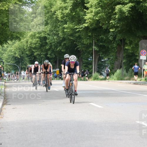 15.06.2025 - 7 Türme Triathlon Yannick Fuchs http://msf.ph/oto/7958831 15.06.2025 13:46:45 Radfahren 243, 381, 735, 752, 788, 888, 957, 968, 976, 1109, 1113 meine-sportfotos.de