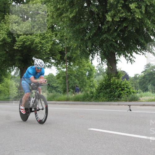 15.06.2025 - 7 Türme Triathlon Yannick Fuchs http://msf.ph/oto/7958861 15.06.2025 11:16:54 Radfahren  meine-sportfotos.de
