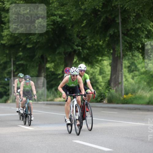 15.06.2025 - 7 Türme Triathlon Yannick Fuchs http://msf.ph/oto/7958867 15.06.2025 09:48:48 Radfahren 105, 106 meine-sportfotos.de