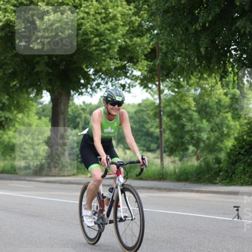 15.06.2025 - 7 Türme Triathlon Yannick Fuchs http://msf.ph/oto/7958918 15.06.2025 09:48:50 Radfahren 105, 106 meine-sportfotos.de