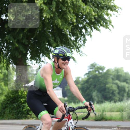 15.06.2025 - 7 Türme Triathlon Yannick Fuchs http://msf.ph/oto/7958933 15.06.2025 09:48:50 Radfahren 105, 106 meine-sportfotos.de