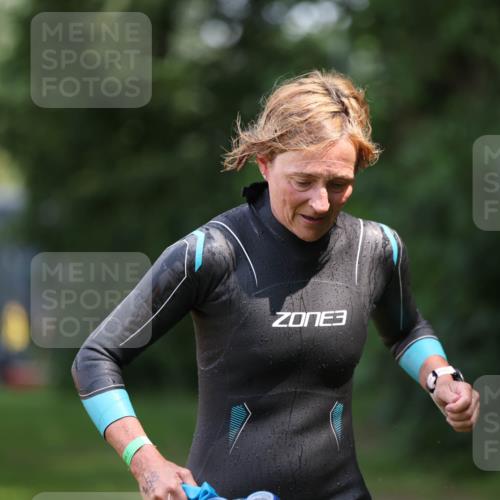 15.06.2025 - 7 Türme Triathlon Michael Strokosch http://msf.ph/oto/7958976 15.06.2025 12:42:59 Schwimmen 458 meine-sportfotos.de