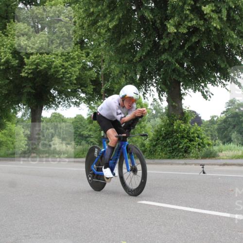 15.06.2025 - 7 Türme Triathlon Yannick Fuchs http://msf.ph/oto/7958984 15.06.2025 11:20:02 Radfahren  meine-sportfotos.de