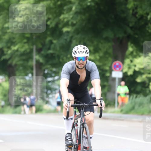 15.06.2025 - 7 Türme Triathlon Yannick Fuchs http://msf.ph/oto/7958994 15.06.2025 13:47:01 Radfahren 474, 929 meine-sportfotos.de