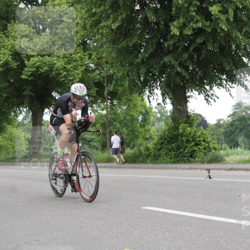 15.06.2025 - 7 Türme Triathlon Yannick Fuchs http://msf.ph/oto/7958999 15.06.2025 11:20:27 Radfahren  meine-sportfotos.de