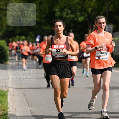 15.06.2025 - REWE Women's Run Dr. Thomas Lammeyer http://msf.ph/oto/7959013 15.06.2025 09:48:42 Laufen 103, 10492 meine-sportfotos.de
