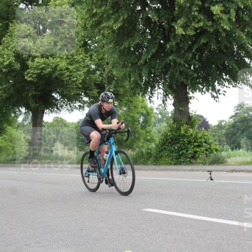 15.06.2025 - 7 Türme Triathlon Yannick Fuchs http://msf.ph/oto/7959028 15.06.2025 11:21:02 Radfahren  meine-sportfotos.de