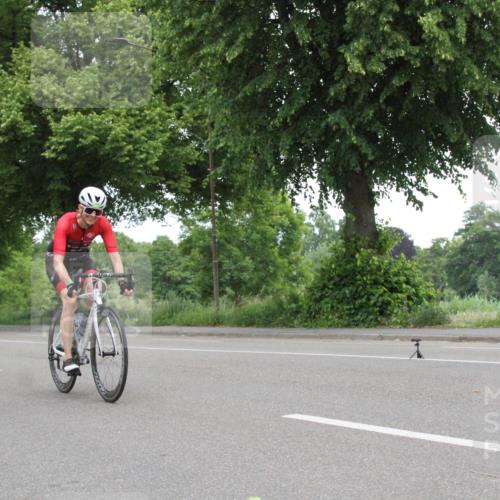 15.06.2025 - 7 Türme Triathlon Yannick Fuchs http://msf.ph/oto/7959059 15.06.2025 11:22:55 Radfahren  meine-sportfotos.de