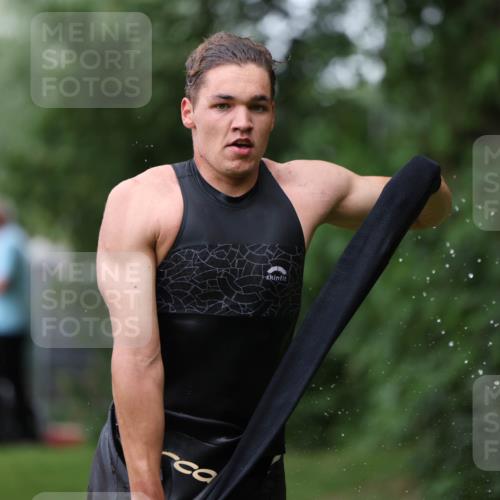 15.06.2025 - 7 Türme Triathlon Michael Strokosch http://msf.ph/oto/7959097 15.06.2025 12:05:34 Schwimmen 652 meine-sportfotos.de
