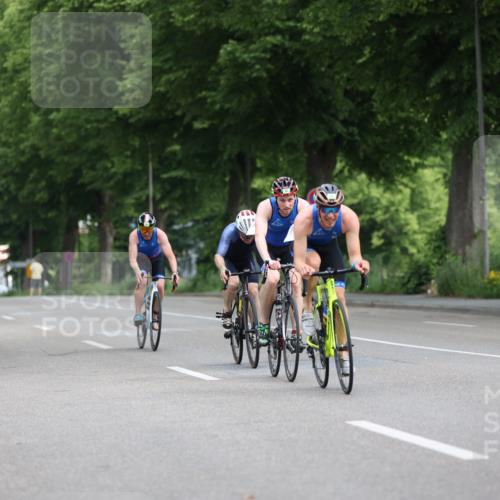 15.06.2025 - 7 Türme Triathlon Yannick Fuchs http://msf.ph/oto/7959111 15.06.2025 09:51:11 Radfahren 48, 49 meine-sportfotos.de