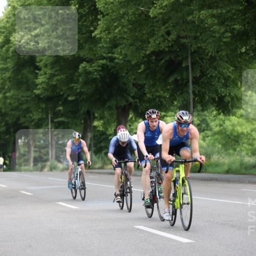 15.06.2025 - 7 Türme Triathlon Yannick Fuchs http://msf.ph/oto/7959119 15.06.2025 09:51:11 Radfahren 48, 49 meine-sportfotos.de