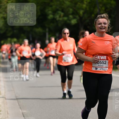 15.06.2025 - REWE Women's Run Dr. Thomas Lammeyer http://msf.ph/oto/7959137 15.06.2025 09:48:46 Laufen 0552 meine-sportfotos.de