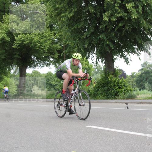 15.06.2025 - 7 Türme Triathlon Yannick Fuchs http://msf.ph/oto/7959165 15.06.2025 11:26:47 Radfahren  meine-sportfotos.de