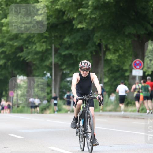 15.06.2025 - 7 Türme Triathlon Yannick Fuchs http://msf.ph/oto/7959187 15.06.2025 13:47:26 Radfahren 785, 1174 meine-sportfotos.de