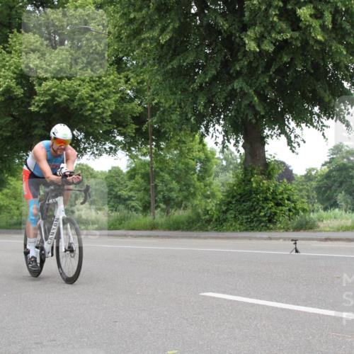 15.06.2025 - 7 Türme Triathlon Yannick Fuchs http://msf.ph/oto/7959204 15.06.2025 11:27:09 Radfahren  meine-sportfotos.de