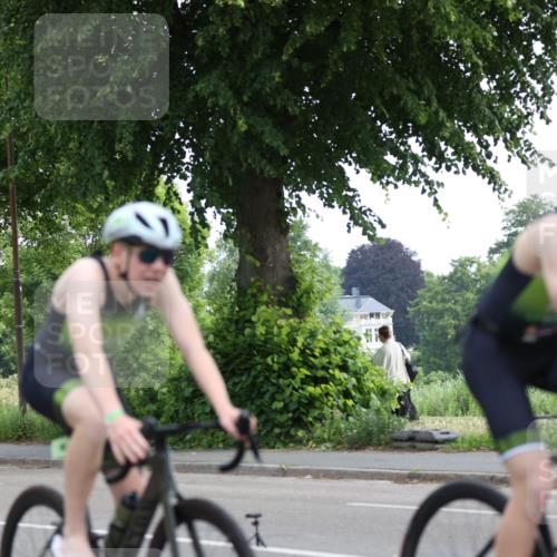 15.06.2025 - 7 Türme Triathlon Yannick Fuchs http://msf.ph/oto/7959249 15.06.2025 09:51:26 Radfahren 63 meine-sportfotos.de