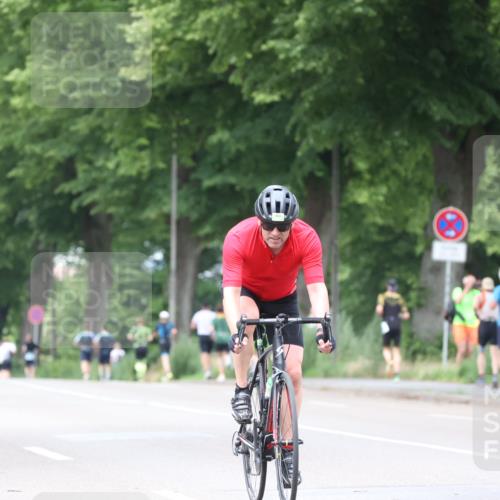 15.06.2025 - 7 Türme Triathlon Yannick Fuchs http://msf.ph/oto/7959318 15.06.2025 13:47:35 Radfahren 553, 809, 1026 meine-sportfotos.de