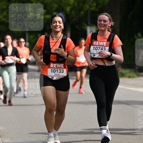 15.06.2025 - REWE Women's Run Dr. Thomas Lammeyer http://msf.ph/oto/7959369 15.06.2025 09:48:54 Laufen 10133, 10743 meine-sportfotos.de