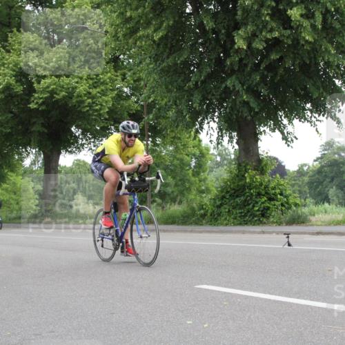 15.06.2025 - 7 Türme Triathlon Yannick Fuchs http://msf.ph/oto/7959384 15.06.2025 11:36:37 Radfahren  meine-sportfotos.de