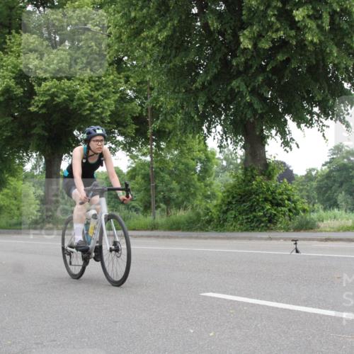 15.06.2025 - 7 Türme Triathlon Yannick Fuchs http://msf.ph/oto/7959393 15.06.2025 11:37:30 Radfahren  meine-sportfotos.de