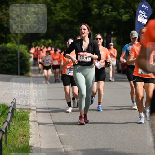 15.06.2025 - REWE Women's Run Dr. Thomas Lammeyer http://msf.ph/oto/7959408 15.06.2025 09:48:55 Laufen 1083, 10041 meine-sportfotos.de