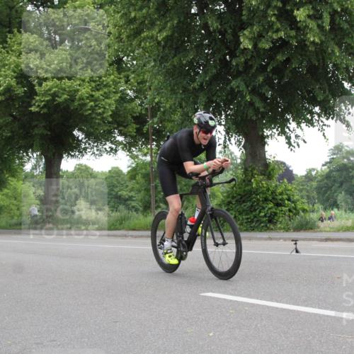 15.06.2025 - 7 Türme Triathlon Yannick Fuchs http://msf.ph/oto/7959420 15.06.2025 11:38:09 Radfahren  meine-sportfotos.de