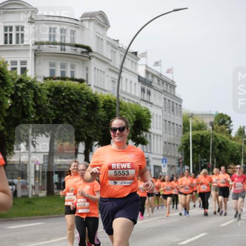 15.06.2025 - REWE Women's Run Jannik Wohlers http://msf.ph/oto/7959426 15.06.2025 09:44:52 Laufen 5602, 5553 meine-sportfotos.de