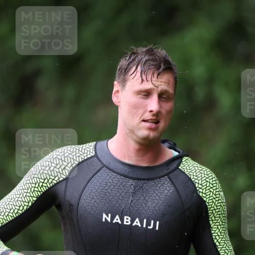 15.06.2025 - 7 Türme Triathlon Michael Strokosch http://msf.ph/oto/7959440 15.06.2025 12:09:41 Schwimmen 437, 602 meine-sportfotos.de