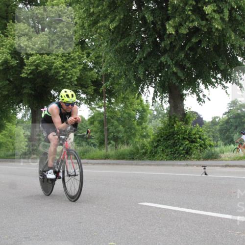15.06.2025 - 7 Türme Triathlon Yannick Fuchs http://msf.ph/oto/7959475 15.06.2025 11:38:39 Radfahren  meine-sportfotos.de