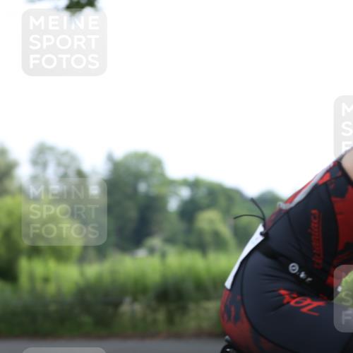 15.06.2025 - 7 Türme Triathlon Yannick Fuchs http://msf.ph/oto/7959516 15.06.2025 09:52:08 Radfahren 90, 91 meine-sportfotos.de