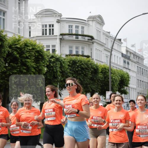 15.06.2025 - REWE Women's Run Jannik Wohlers http://msf.ph/oto/7959569 15.06.2025 09:45:00 Laufen 5344, 5379, 5391, 506, 522, 5220 meine-sportfotos.de