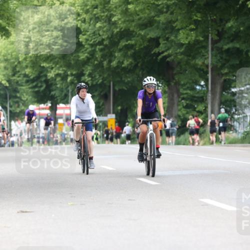 15.06.2025 - 7 Türme Triathlon Yannick Fuchs http://msf.ph/oto/7959590 15.06.2025 13:48:02 Radfahren 482, 737, 825, 876, 1178 meine-sportfotos.de