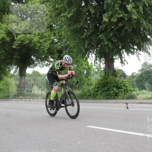 15.06.2025 - 7 Türme Triathlon Yannick Fuchs http://msf.ph/oto/7959612 15.06.2025 11:39:10 Radfahren  meine-sportfotos.de