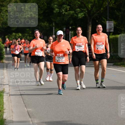 15.06.2025 - REWE Women's Run Dr. Thomas Lammeyer http://msf.ph/oto/7959650 15.06.2025 09:49:08 Laufen 10732, 103, 10477, 10805, 10413 meine-sportfotos.de