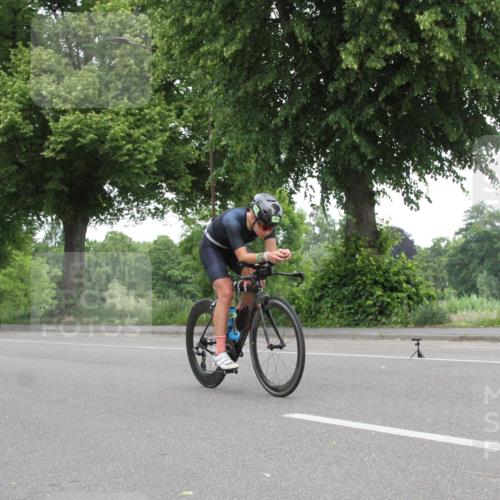 15.06.2025 - 7 Türme Triathlon Yannick Fuchs http://msf.ph/oto/7959655 15.06.2025 11:39:37 Radfahren  meine-sportfotos.de