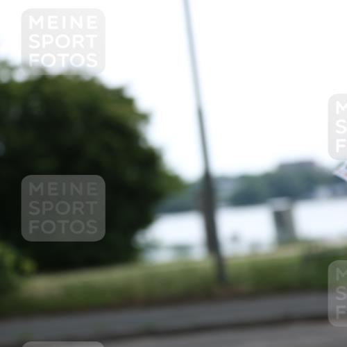 15.06.2025 - 7 Türme Triathlon Yannick Fuchs http://msf.ph/oto/7959685 15.06.2025 09:52:25 Radfahren 39, 40 meine-sportfotos.de