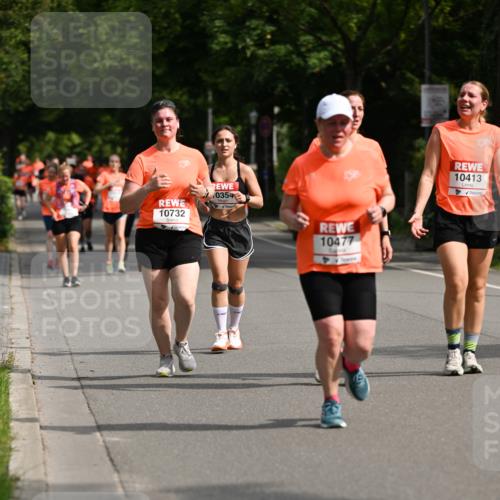 15.06.2025 - REWE Women's Run Dr. Thomas Lammeyer http://msf.ph/oto/7959688 15.06.2025 09:49:10 Laufen 0354, 10732, 10477, 10413 meine-sportfotos.de