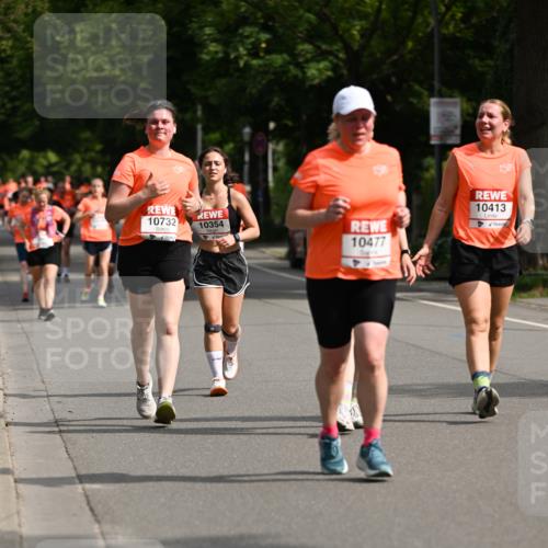 15.06.2025 - REWE Women's Run Dr. Thomas Lammeyer http://msf.ph/oto/7959690 15.06.2025 09:49:10 Laufen 10732, 10354, 10477, 10413 meine-sportfotos.de