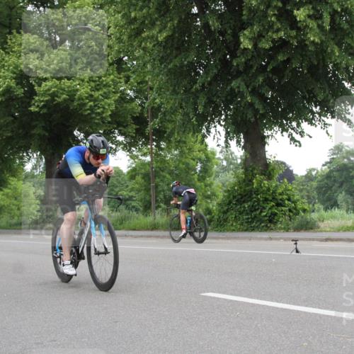 15.06.2025 - 7 Türme Triathlon Yannick Fuchs http://msf.ph/oto/7959730 15.06.2025 11:41:07 Radfahren  meine-sportfotos.de