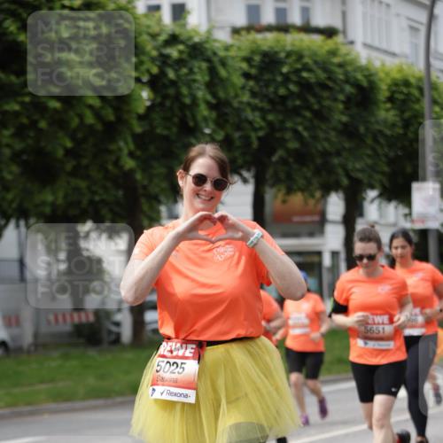 15.06.2025 - REWE Women's Run Jannik Wohlers http://msf.ph/oto/7959758 15.06.2025 09:45:06 Laufen 5025, 5651 meine-sportfotos.de