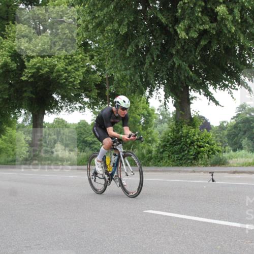 15.06.2025 - 7 Türme Triathlon Yannick Fuchs http://msf.ph/oto/7959775 15.06.2025 11:41:52 Radfahren  meine-sportfotos.de
