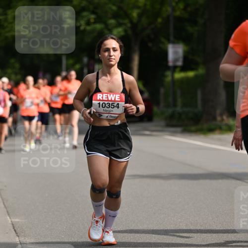 15.06.2025 - REWE Women's Run Dr. Thomas Lammeyer http://msf.ph/oto/7959781 15.06.2025 09:49:13 Laufen 10354 meine-sportfotos.de