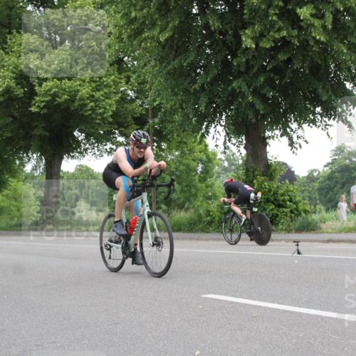15.06.2025 - 7 Türme Triathlon Yannick Fuchs http://msf.ph/oto/7959876 15.06.2025 11:42:59 Radfahren  meine-sportfotos.de
