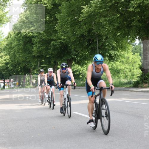 15.06.2025 - 7 Türme Triathlon Yannick Fuchs http://msf.ph/oto/7959902 15.06.2025 09:54:42 Radfahren 109, 111, 118, 119 meine-sportfotos.de