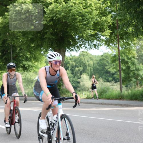 15.06.2025 - 7 Türme Triathlon Yannick Fuchs http://msf.ph/oto/7959928 15.06.2025 09:54:43 Radfahren 109, 111, 117, 118, 119 meine-sportfotos.de