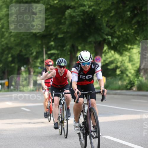 15.06.2025 - 7 Türme Triathlon Yannick Fuchs http://msf.ph/oto/7959980 15.06.2025 09:54:49 Radfahren 117, 118, 119 meine-sportfotos.de