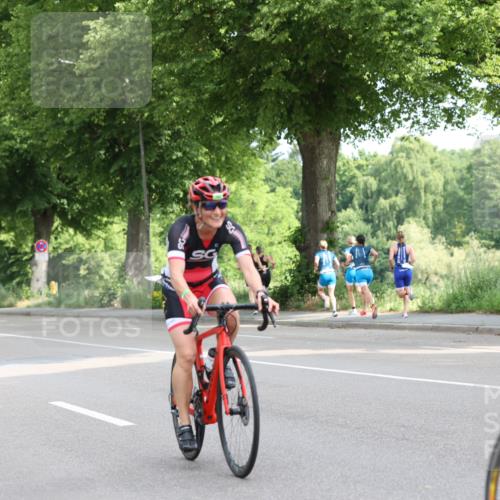 15.06.2025 - 7 Türme Triathlon Yannick Fuchs http://msf.ph/oto/7960008 15.06.2025 09:54:50 Radfahren 117, 118, 119 meine-sportfotos.de