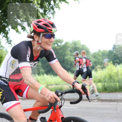 15.06.2025 - 7 Türme Triathlon Yannick Fuchs http://msf.ph/oto/7960021 15.06.2025 09:54:51 Radfahren 117, 118, 119 meine-sportfotos.de
