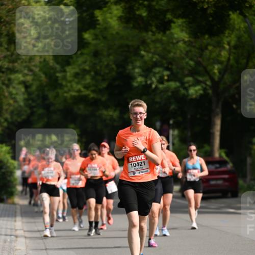 15.06.2025 - REWE Women's Run Dr. Thomas Lammeyer http://msf.ph/oto/7960091 15.06.2025 09:49:31 Laufen 10421 meine-sportfotos.de