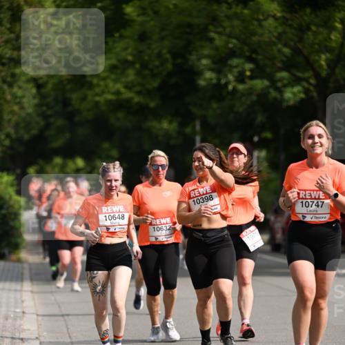 15.06.2025 - REWE Women's Run Dr. Thomas Lammeyer http://msf.ph/oto/7960148 15.06.2025 09:49:35 Laufen 10398, 10648, 10632, 1071, 10747 meine-sportfotos.de